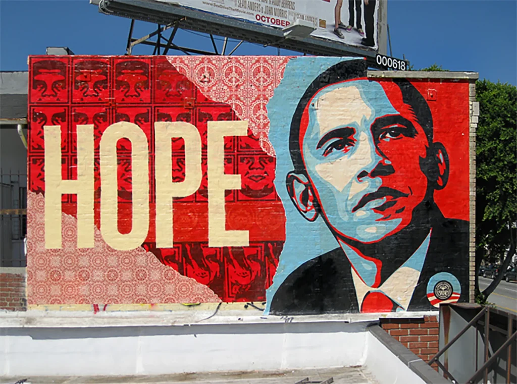 Murales a Los Angeles fatto da Shepard Fairey nel 2008 che ritrae la faccia di Barack Obama con la scritta Hope accanto. I colori predominanti sono il rosso e l'azzurro